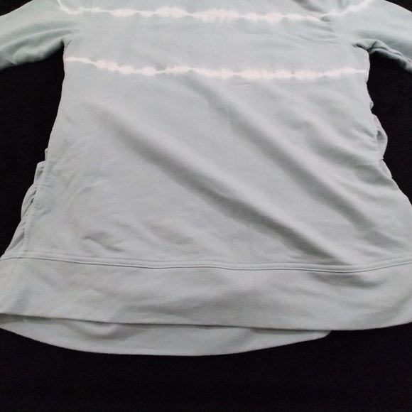 Isabel Maternity Sweatshirt Size Large Blue and White #1261 - Picture 9 of 9